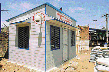 நவீன சோதனைச் சாவடி மையங்களில் "கேமரா' பொருத்துவதில் குறைபாடு