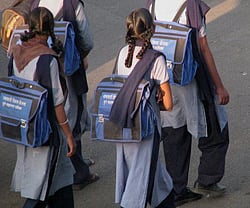 மேம்படுத்தப்படுமா கிராமக் கல்விக் குழுக்கள்?