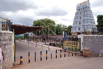 திருப்பதியிலிருந்து திருமலைக்கு ஏழுமலையானை தரிசிக்க புதிய நடைபாதை