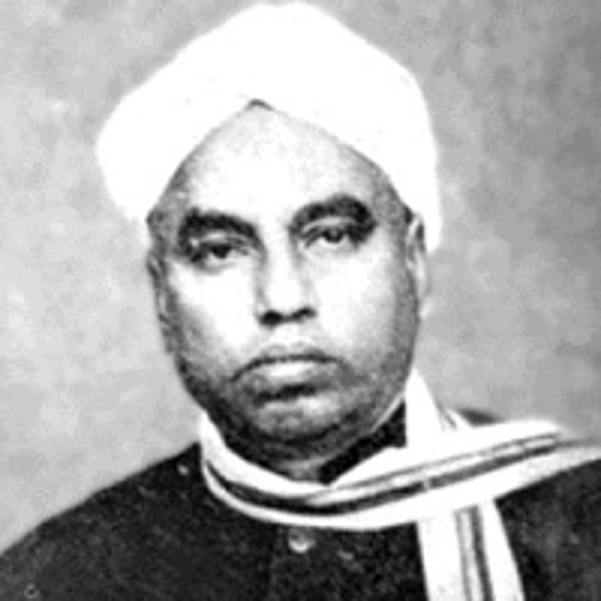 நகர்வலம்: ஒரே பொட்டலத்தில் இசை-நடனம்-ஓவியம்