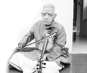 சந்திப்பு: பாரதிய சங்கீதம்தான் பரூர் பாணி!