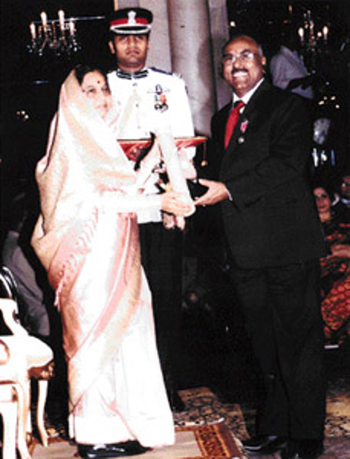 மருத்துவம்: இளமையே யோசி; முதுமையை நேசி!