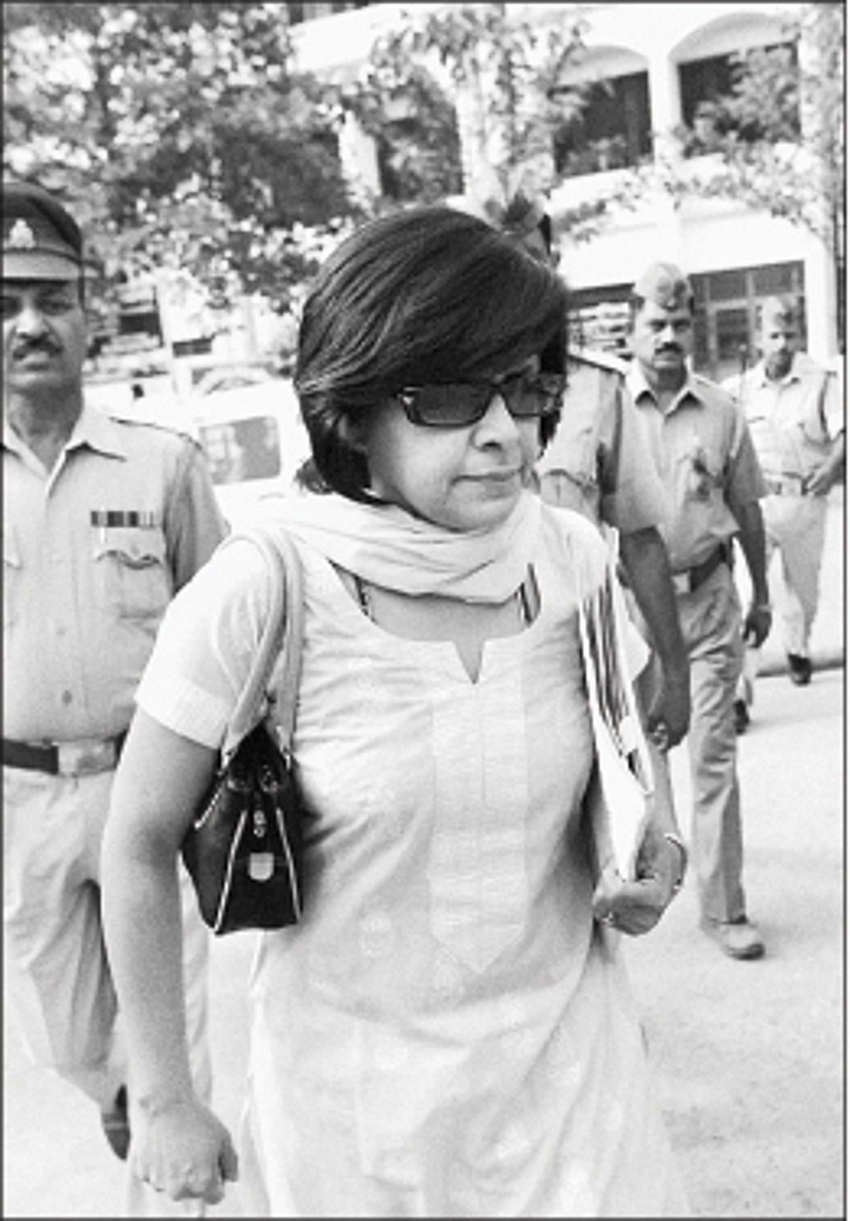 வானம் தொட்டுவிடும் தூரம்தான்