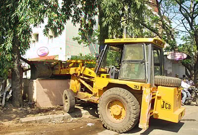 தாமதமாகும் திடக்கழிவு மேலாண்மை திட்டம்: குப்பை மேடாகிறது காவிரி ஆறு!