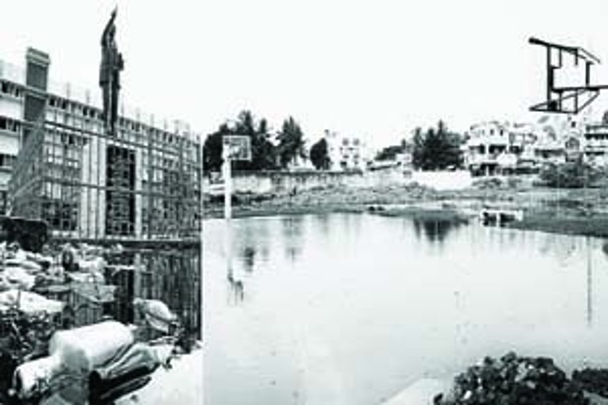 முதல்வர் தொடங்கி வைத்த கல்லூரியின் அவலநிலை