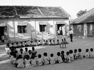 கற்கும் பாரதம்: கற்க வேண்டிய பாடம்