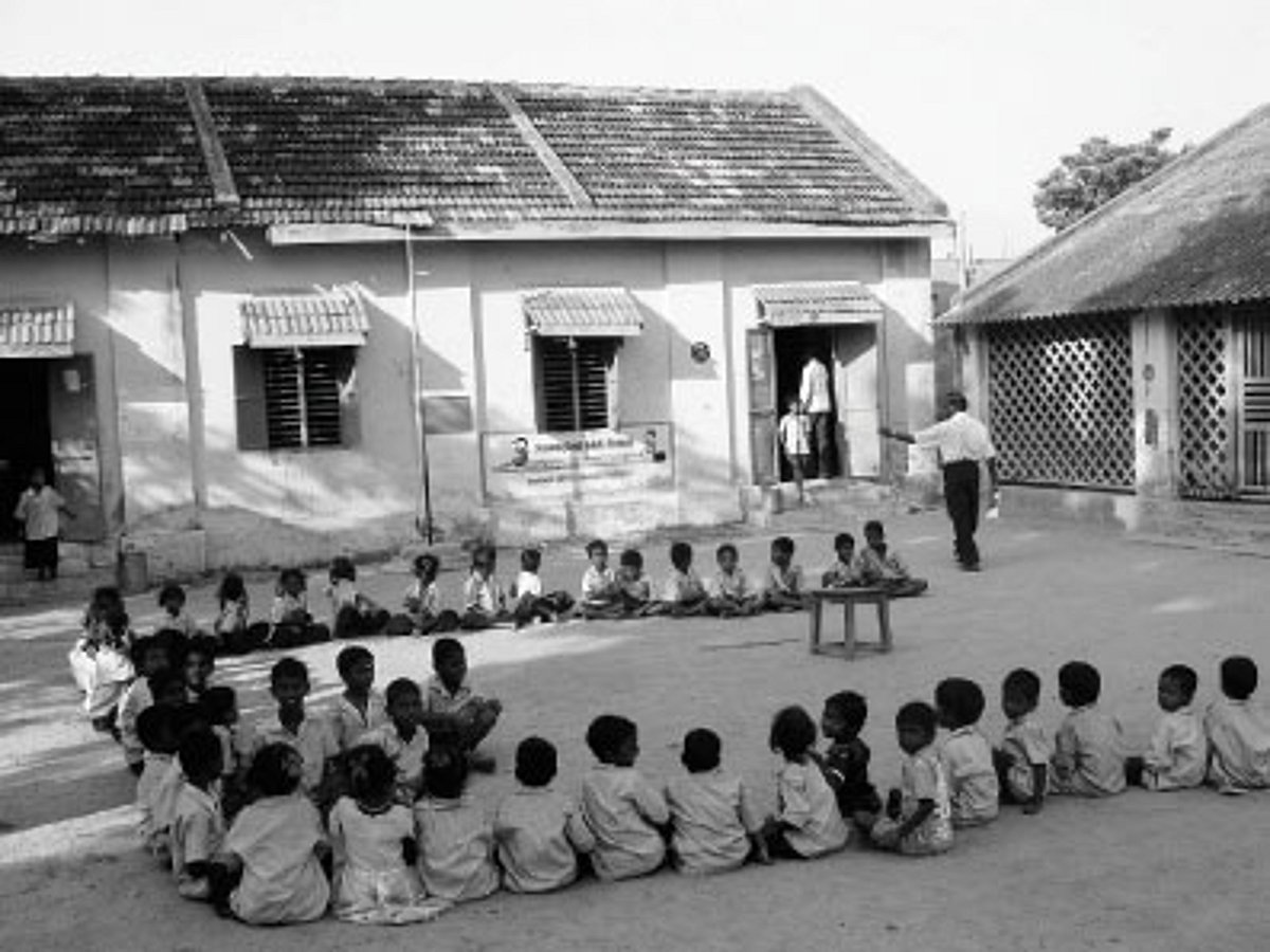 கற்கும் பாரதம்: கற்க வேண்டிய பாடம்