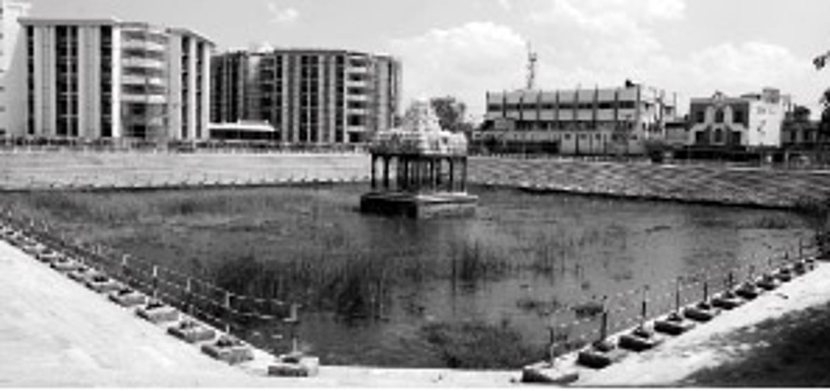 திருப்பதி கோவிந்தராஜ சுவாமி கோயில் குளத்தின் அவல நிலை