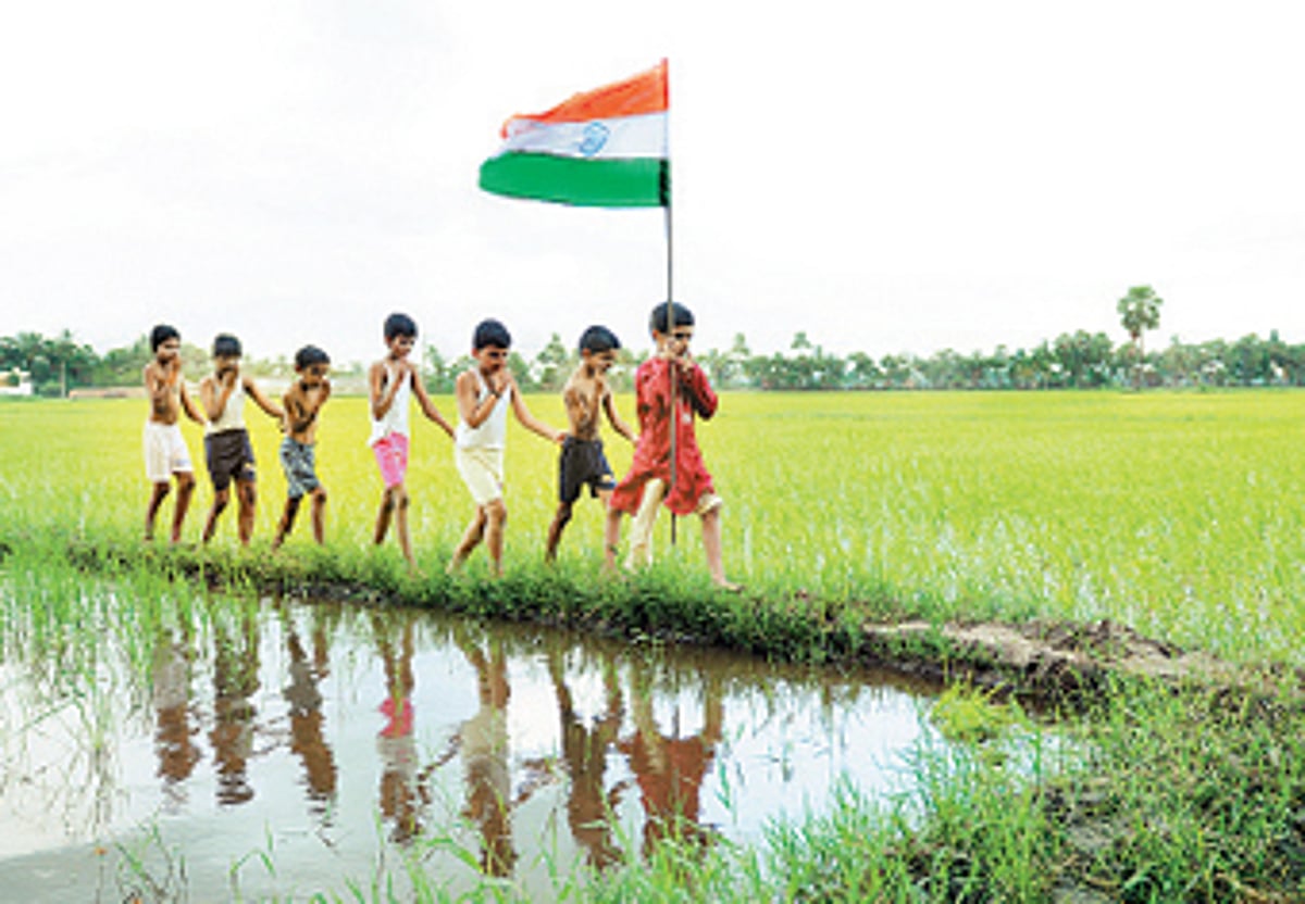 குறும்படம்: ஐந்து விரல்களும் ஒன்றாகவா இருக்கின்றன?