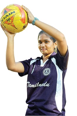 வெற்றிக்கு வர்ஷா!