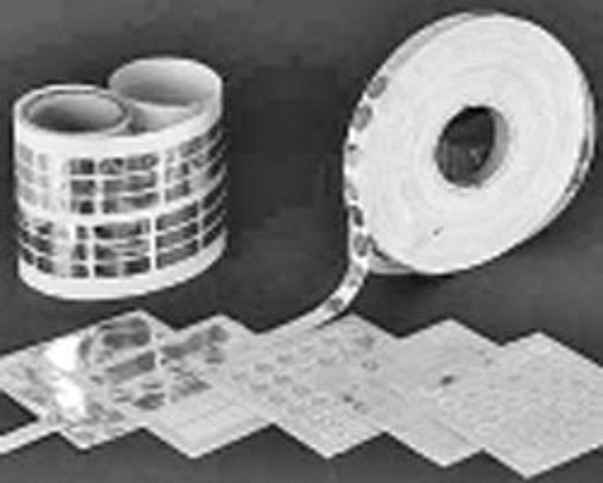 ஹாலோகிராம் ஸ்டிக்கர்களுக்கு தட்டுப்பாடு