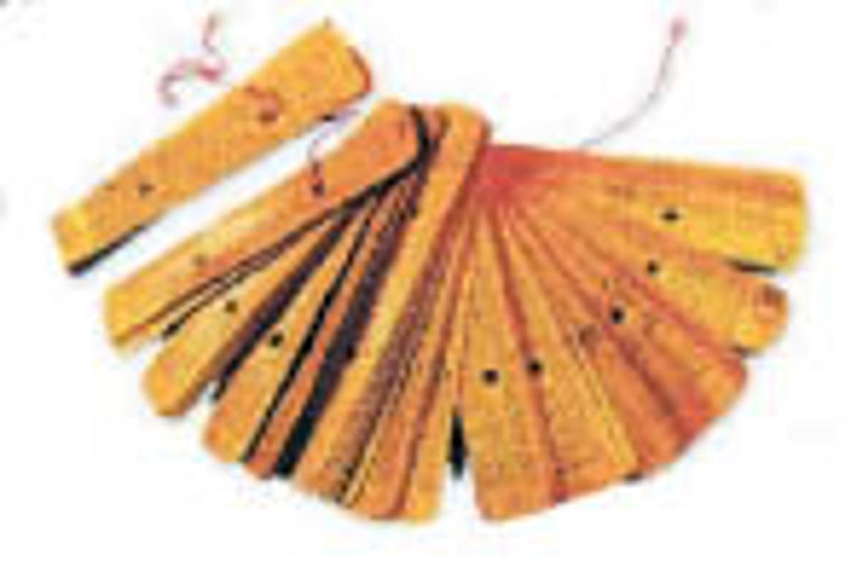 ஆராய்ந்த கைகளும் தேடிய கால்களும்