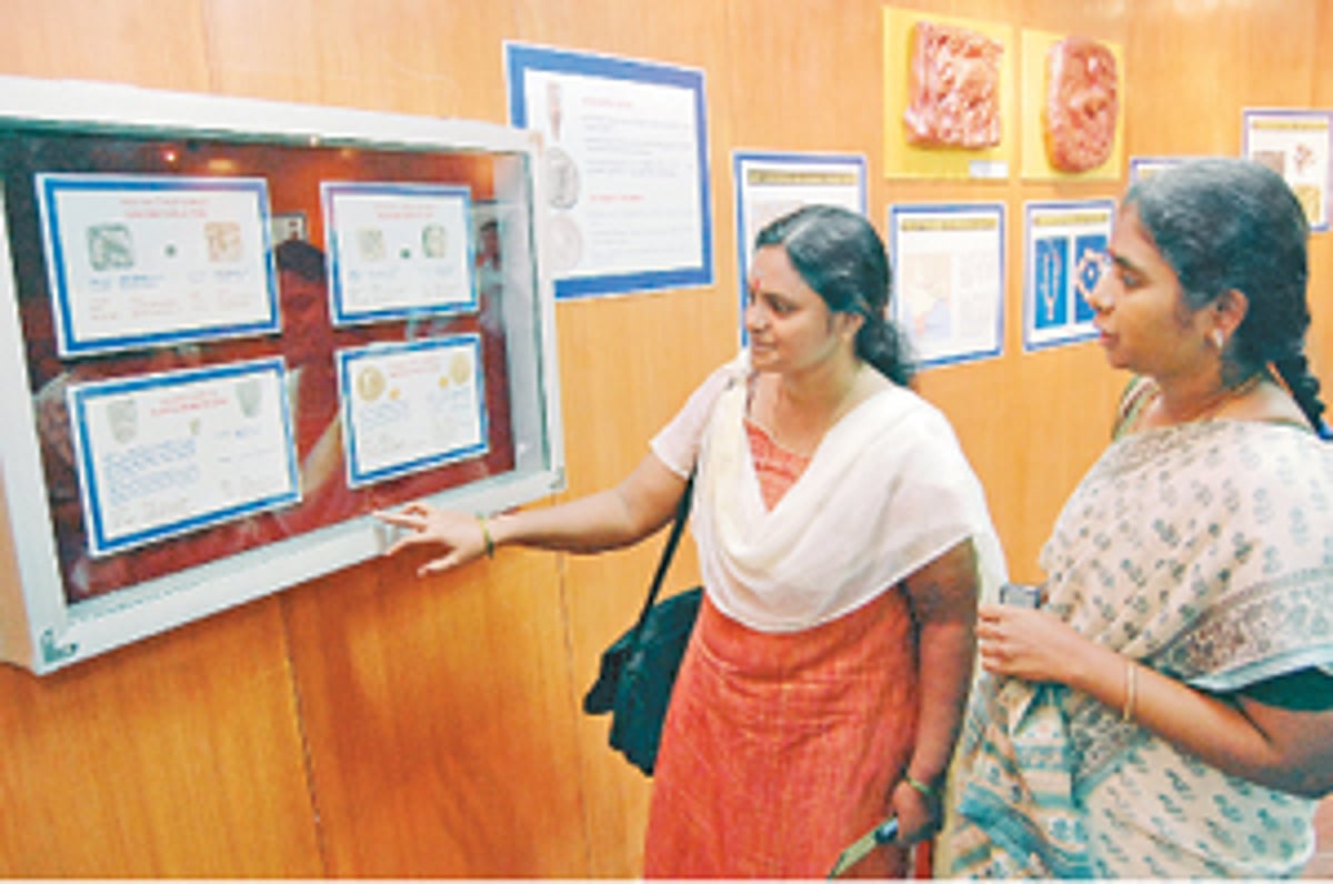 2 ஆயிரம் ஆண்டுகள் வரலாற்றை பறைசாற்றும் நாணயக் கண்காட்சி