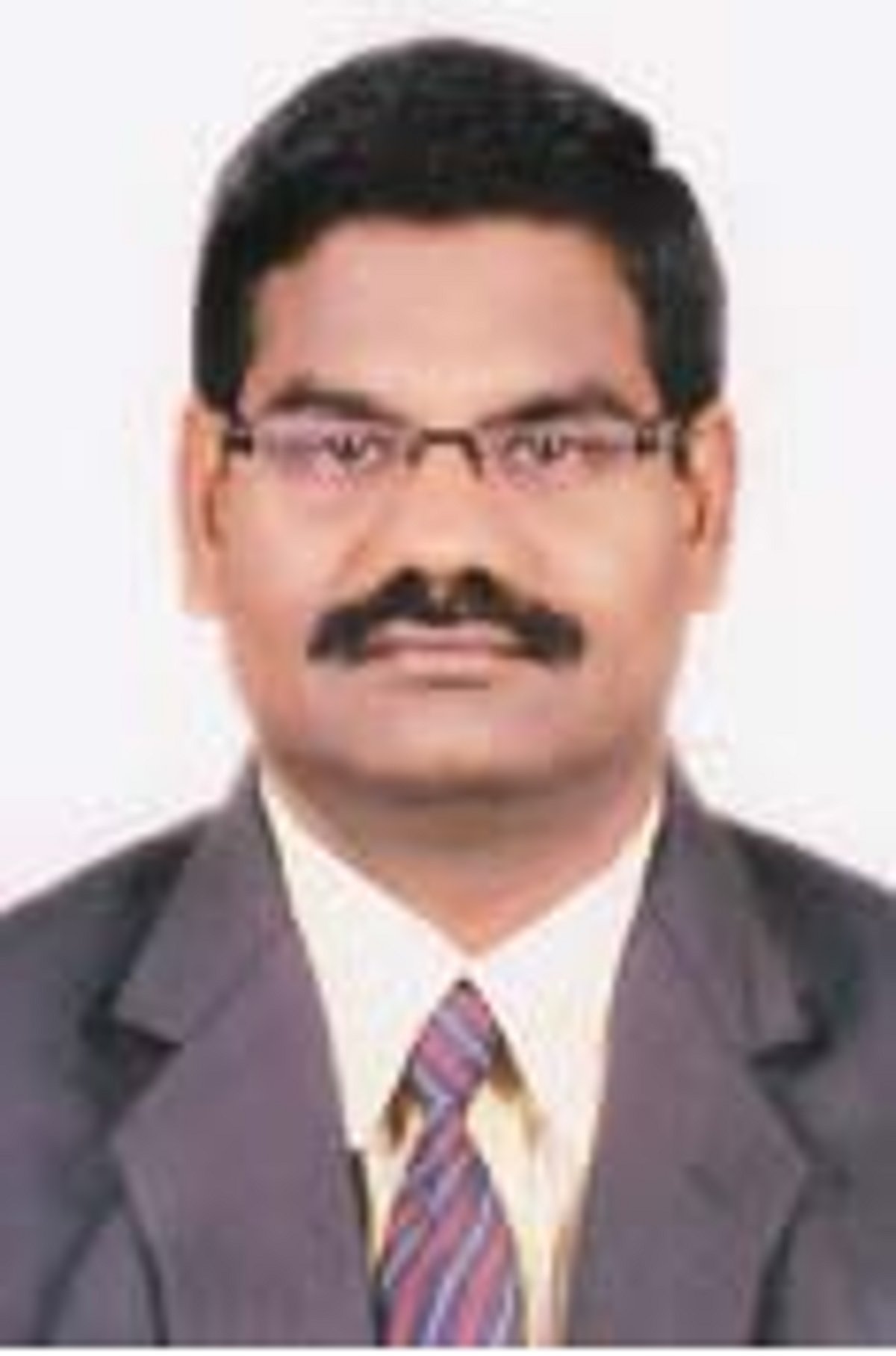 வாடகையை உயர்த்திக் கொண்டே போவது முறையா?