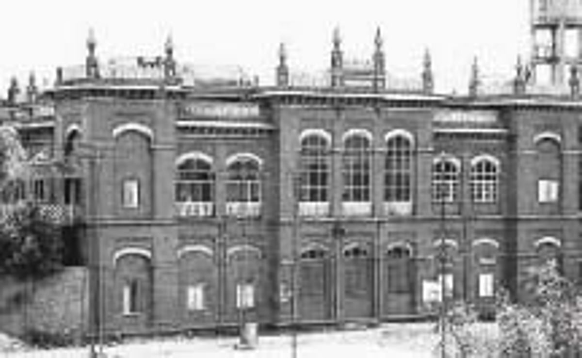 கசக்கும் விலை; ருசிக்காத உணவு