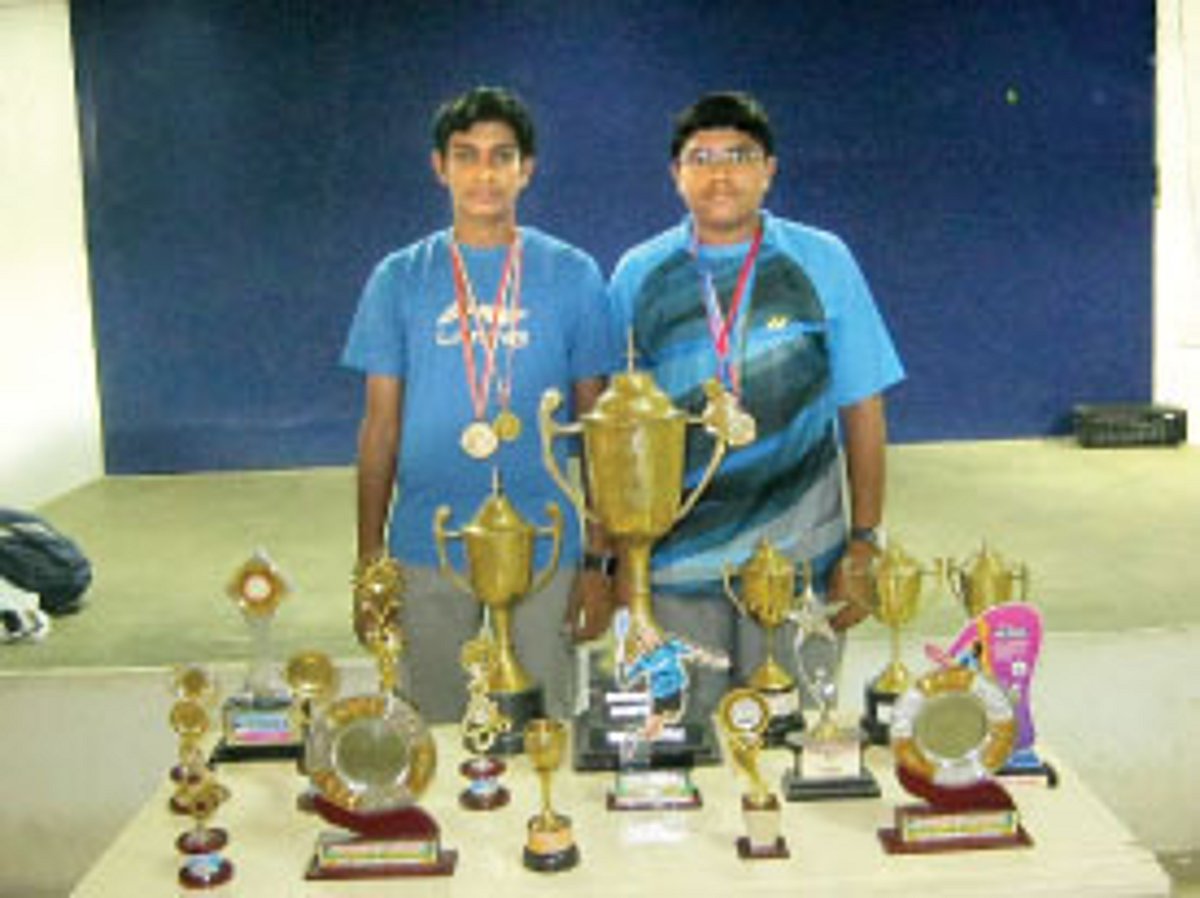 இலக்கை நோக்கி இறகுப்பந்து!