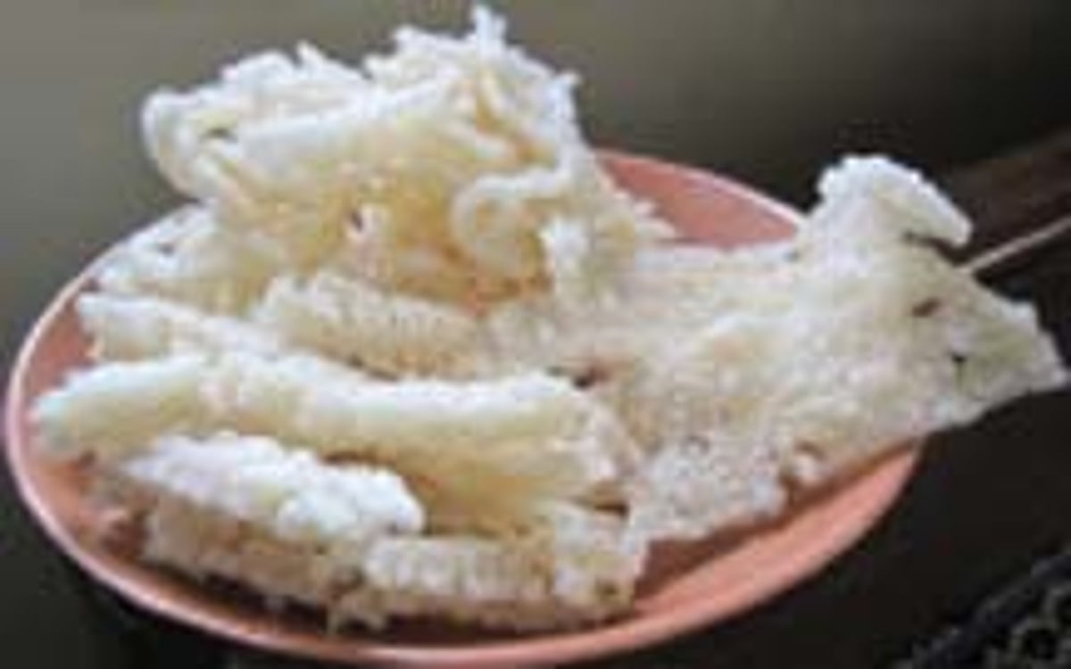 தங்கச்சி வந்தியா?