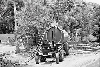 தண்ணீரை விற்கவா இலவச மின்சாரம்?