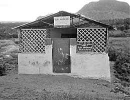 உண்டு உறைவிடப் பள்ளி மூடல்: மலைவாழ் குழந்தைகளின் கல்வி பாதிப்பு