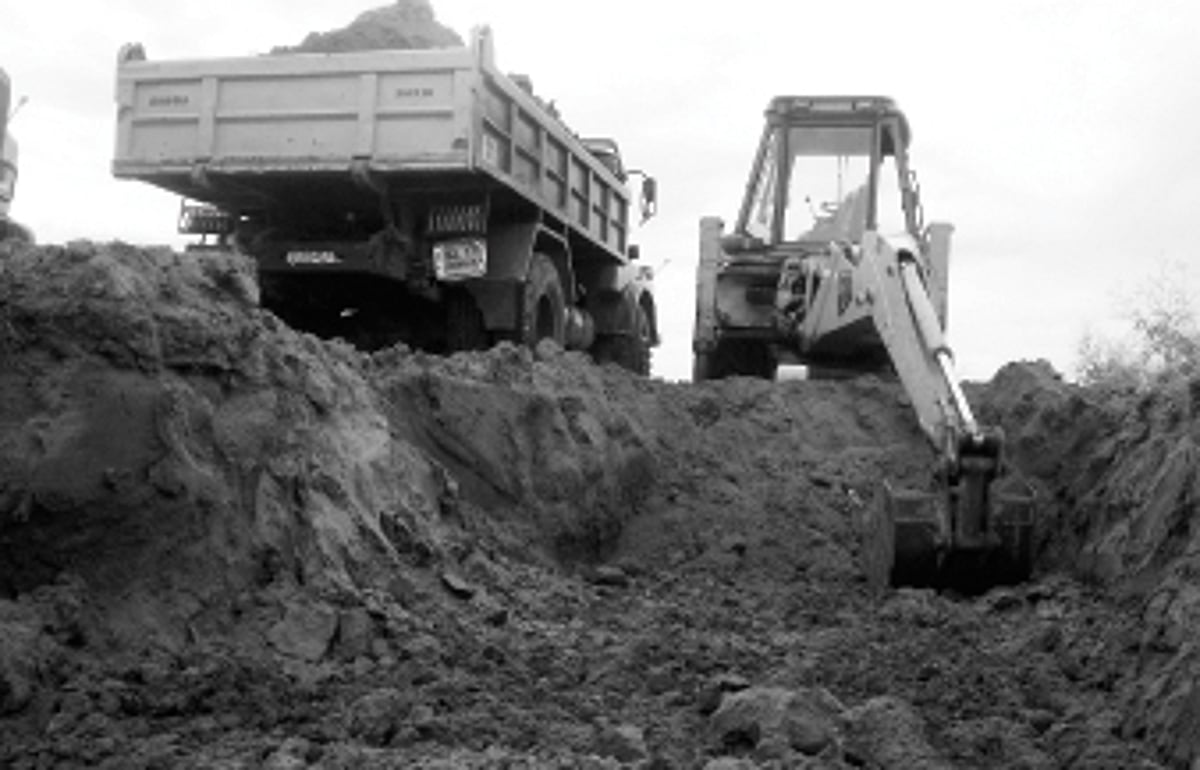 அழிக்கப்படும் விளைநிலங்கள்: சூனியமாகி வரும் விவசாயம்