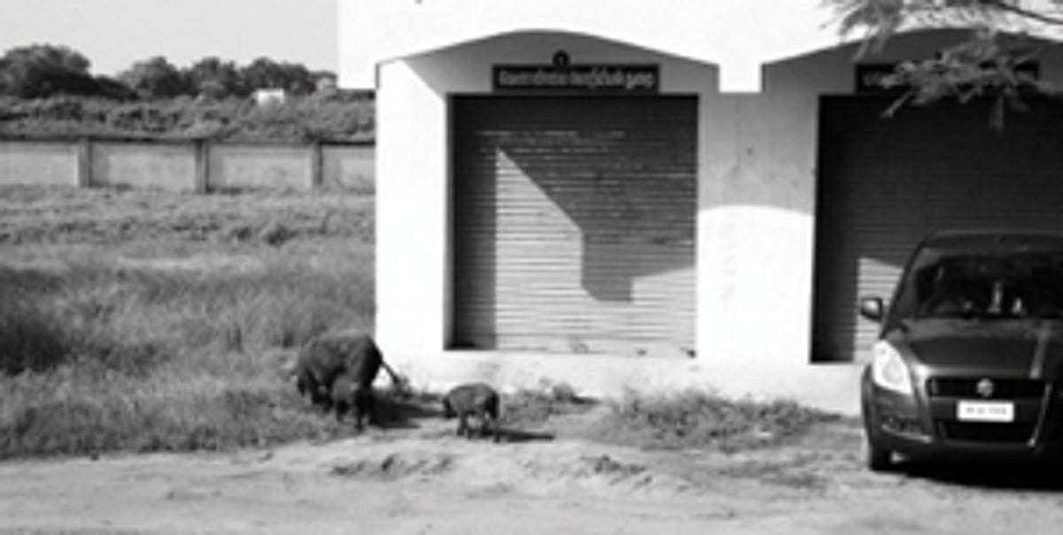 குடிநீருக்காக அவதிப்படும் அரசு ஊழியர்கள்!