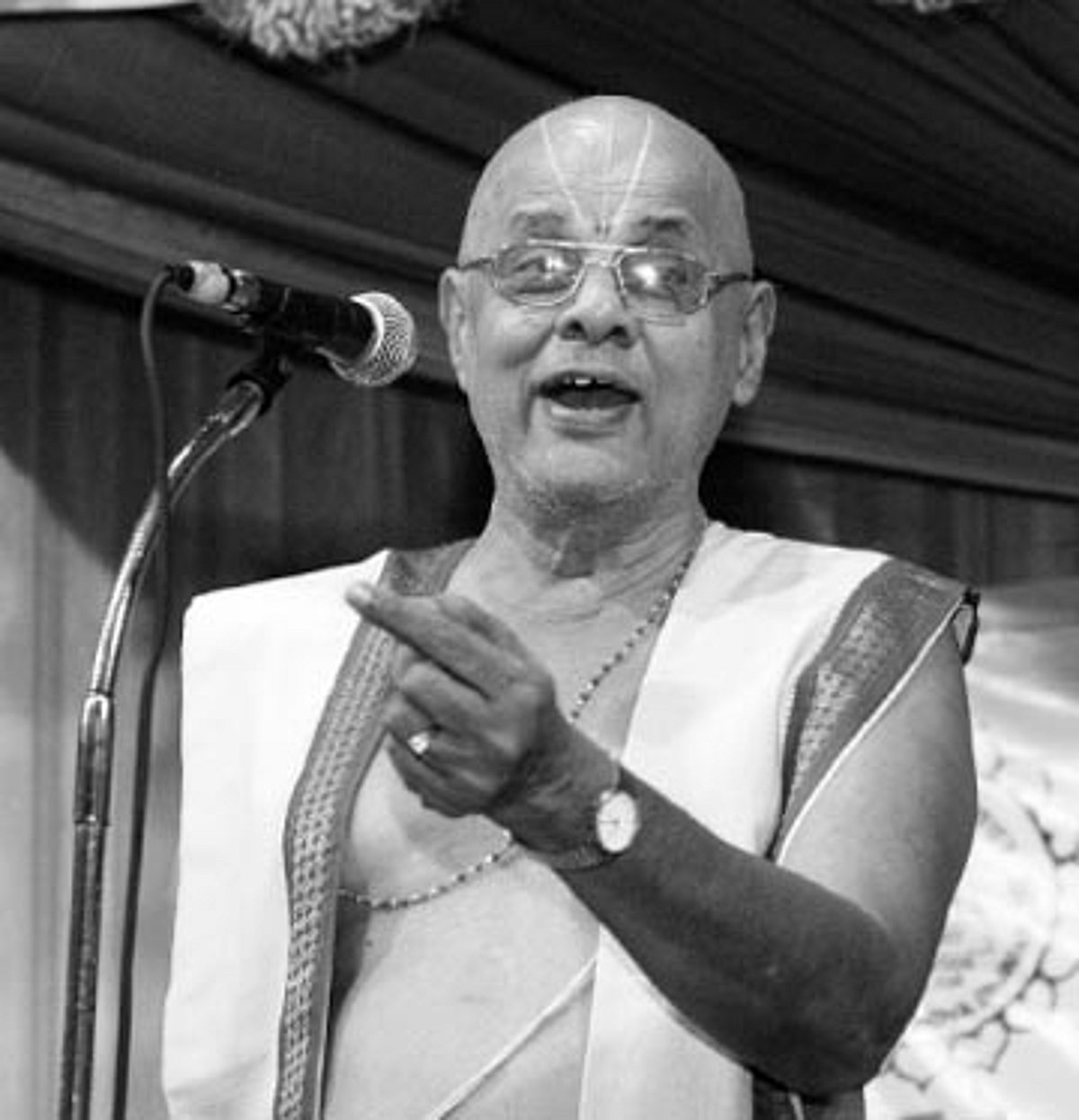 ஆப்பிள் தேசம் - 15: விடுதலை மணி