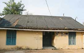 ஆள் பற்றாக்குறை: ரேஷன் கார்டுதாரர்கள் அவதி