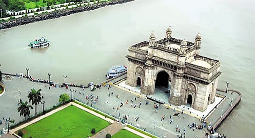 இந்தியரின் மேற்பார்வையில் உருவான "கேட்வே ஆஃப் இந்தியா'