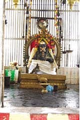 மணக்கோலத்தில் மகாகணபதி