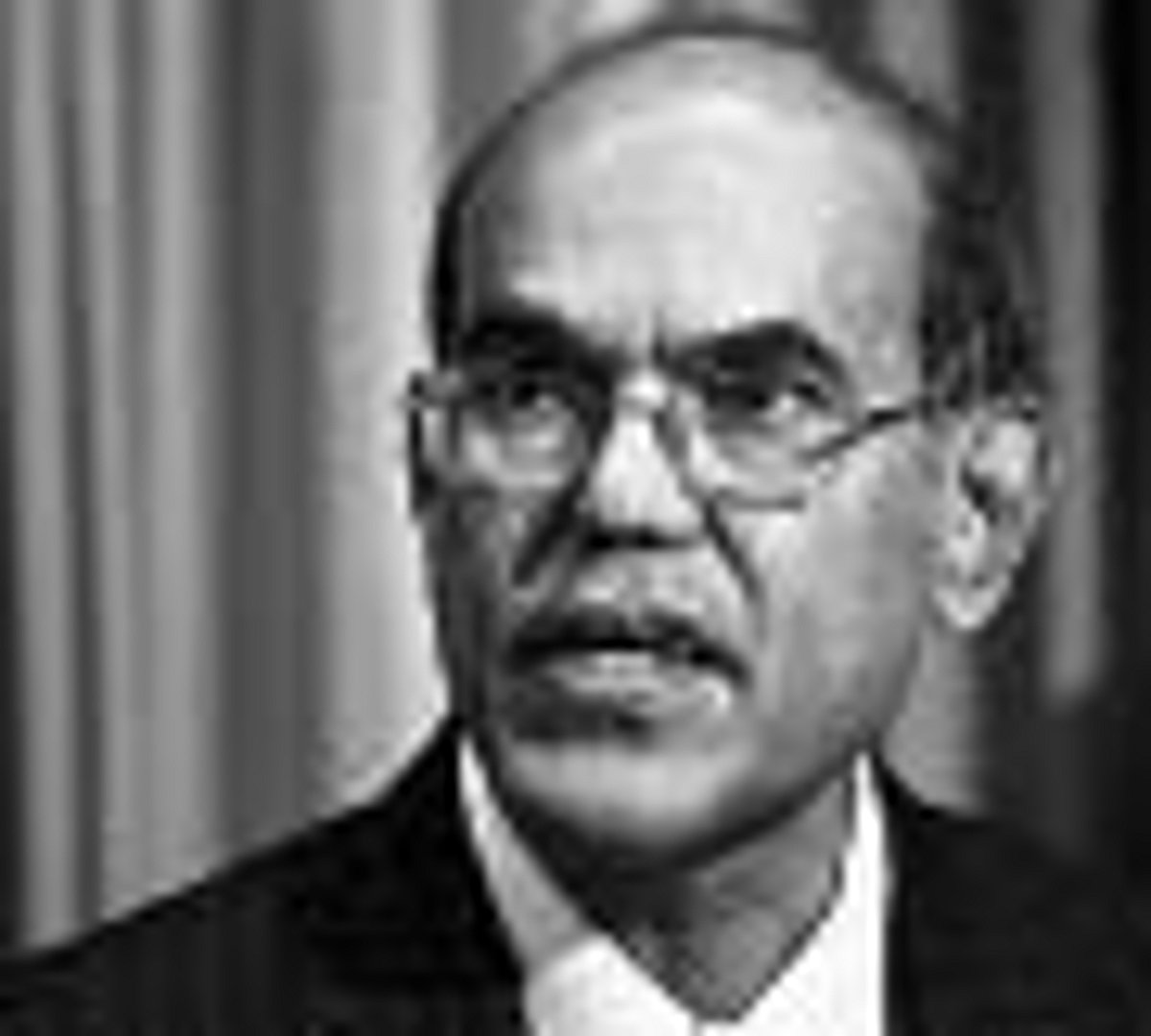 நேரு பாதுகாத்த பொன் நகை!