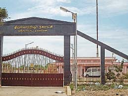 2 ஆண்டுகளாக மூடிக்கிடக்கும் திருவொற்றியூர் நவீன மயானம்