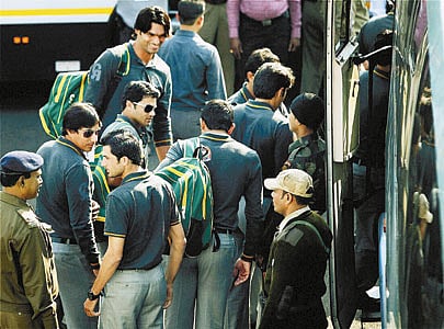 கொல்கத்தாவில் பாகிஸ்தான் அணியினர்