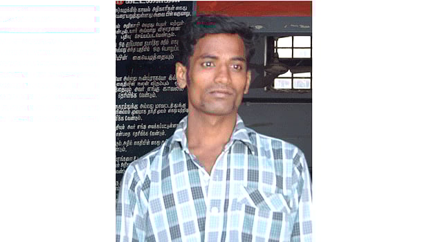 போலீஸாரை தாக்கிய திருட்டு வழக்கு குற்றவாளி குண்டர் சட்டத்தில் சிறையிலடைப்பு