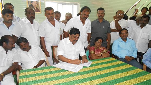 பேரூராட்சிகளின் குடிநீர் தேவைக்கு முதல்வர் தனிக்கவனம்: அமைச்சர் ராஜேந்திரபாலாஜி