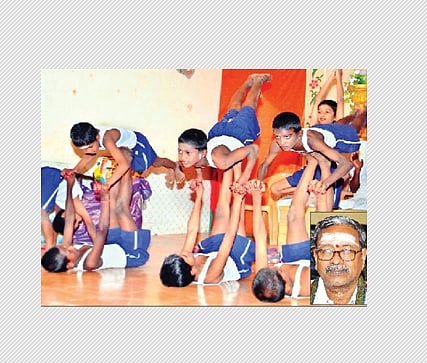 விரும்புகிற கலையைக் கற்றுத் தருகிறோம்! மோகன்