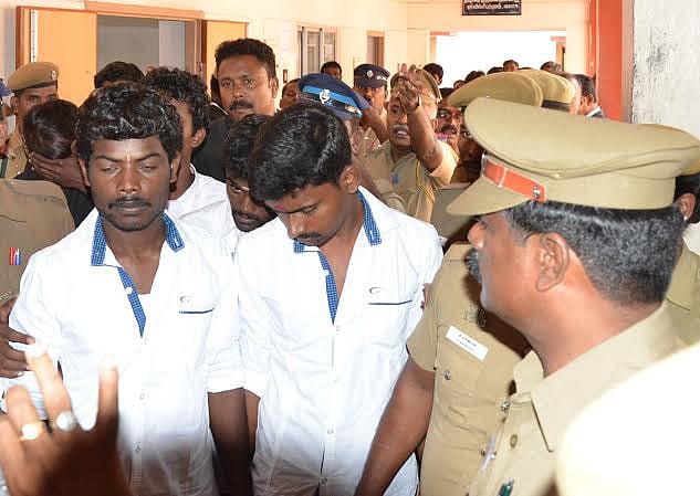 ஜாமீனில் வந்தவரை கொலை செய்த வழக்கு: ஸ்ரீவிலி. நீதிமன்றத்தில் 7 பேர் சரண்