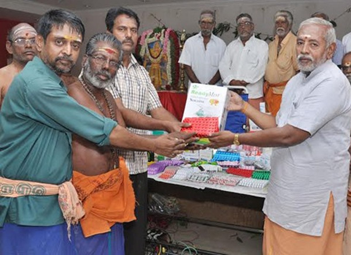 சிதம்பரத்திலிருந்து சபரிமலைக்கு ரூ.60 ஆயிரம் மதிப்பிலான மருந்து, மாத்திரைகள்!