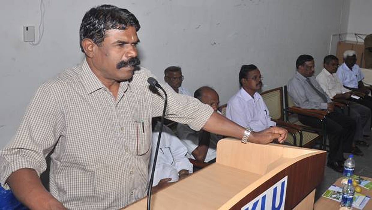 பள்ளிக் கல்விக்கு கலசலிங்கம் பல்கலைக்கழகத்தின் பணி அளவிட முடியாது: மாவட்ட முதன்மைக் கல்வி அதிகாரி