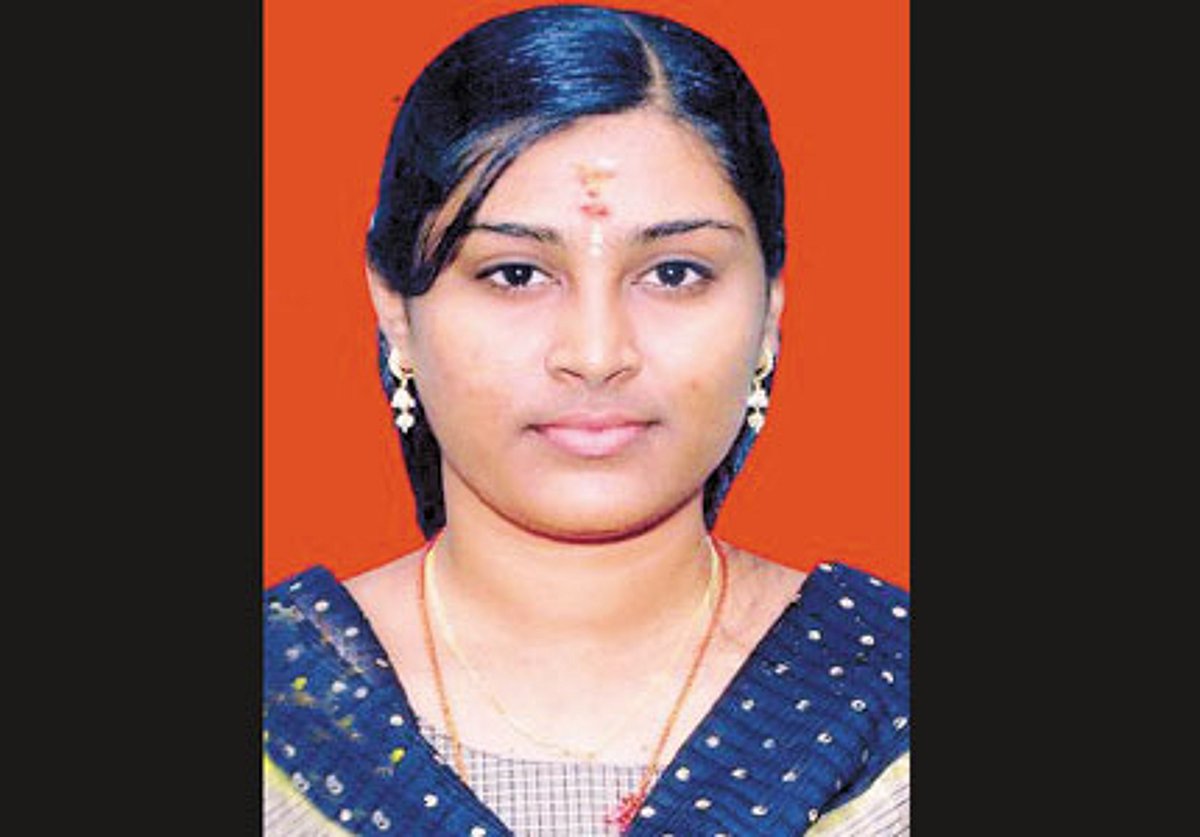 வினோதினி மீது ஆசிட் வீசியவருக்கு ஆயுள் தண்டனை விதிப்பு