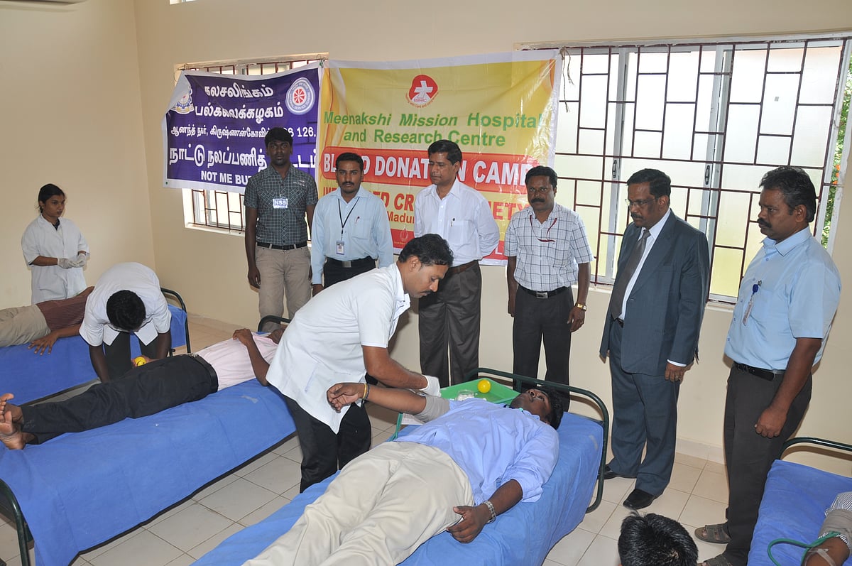 கலசலிங்கம் பல்கலை.யில் ரத்த தான முகாம்