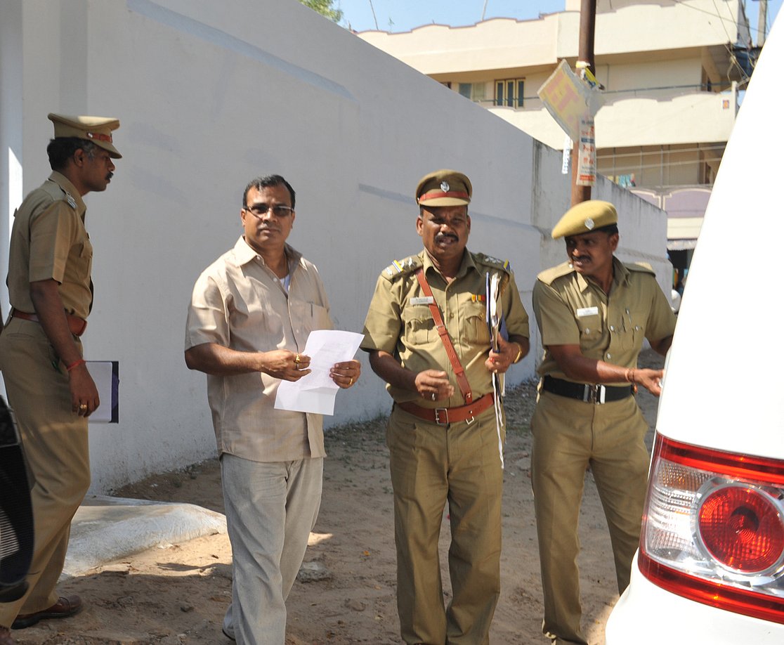 சிதம்பரம் கிளைச்சிறைச்சாலையில் ஏடிஜிபி ஜே.கே.திரிபாதி ஆய்வு