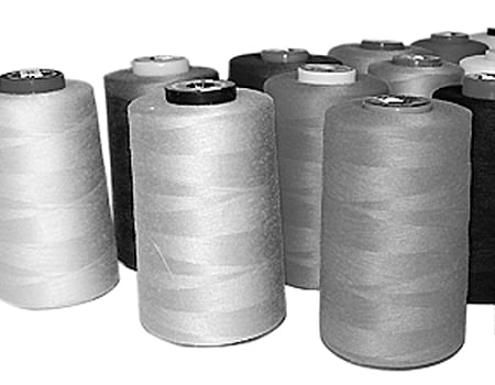 நூல் விலை தொடர்ந்து உயரும் அபாயம்: பனியன் தொழில் துறையினர் அச்சம்