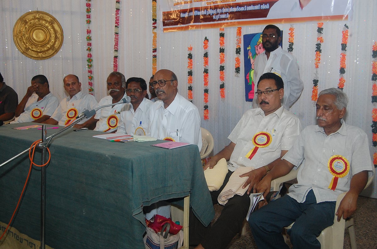 பொதுத்துறை நிறுவனங்களை தனியாருக்கு தாரை வார்க்க கூடாது: கு.பாலசு்ப்பிரமணியன்