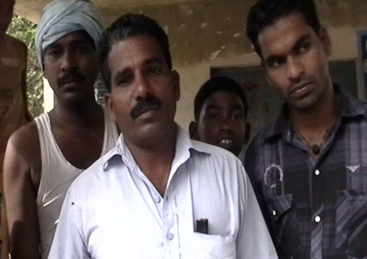 சிதம்பரம் அருகே வேளாண் உதவி அலுவலர் சிறைபிடிப்பு