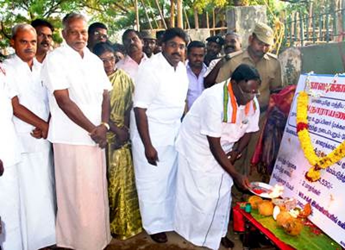 இலங்கைத் தமிழர்களுக்கு தமிழக அரசியல் கட்சிகள் மீது நம்பிக்கையில்லை: வி.நாராயணசாமி