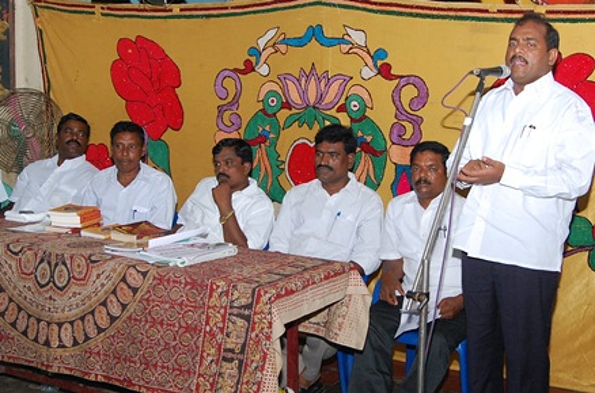 விவசாயிகளுக்கு 12 மணி மும்முனை மின்சாரம் வழங்க தமிழக வாழ்வுரிமை கட்சி கோரிக்கை