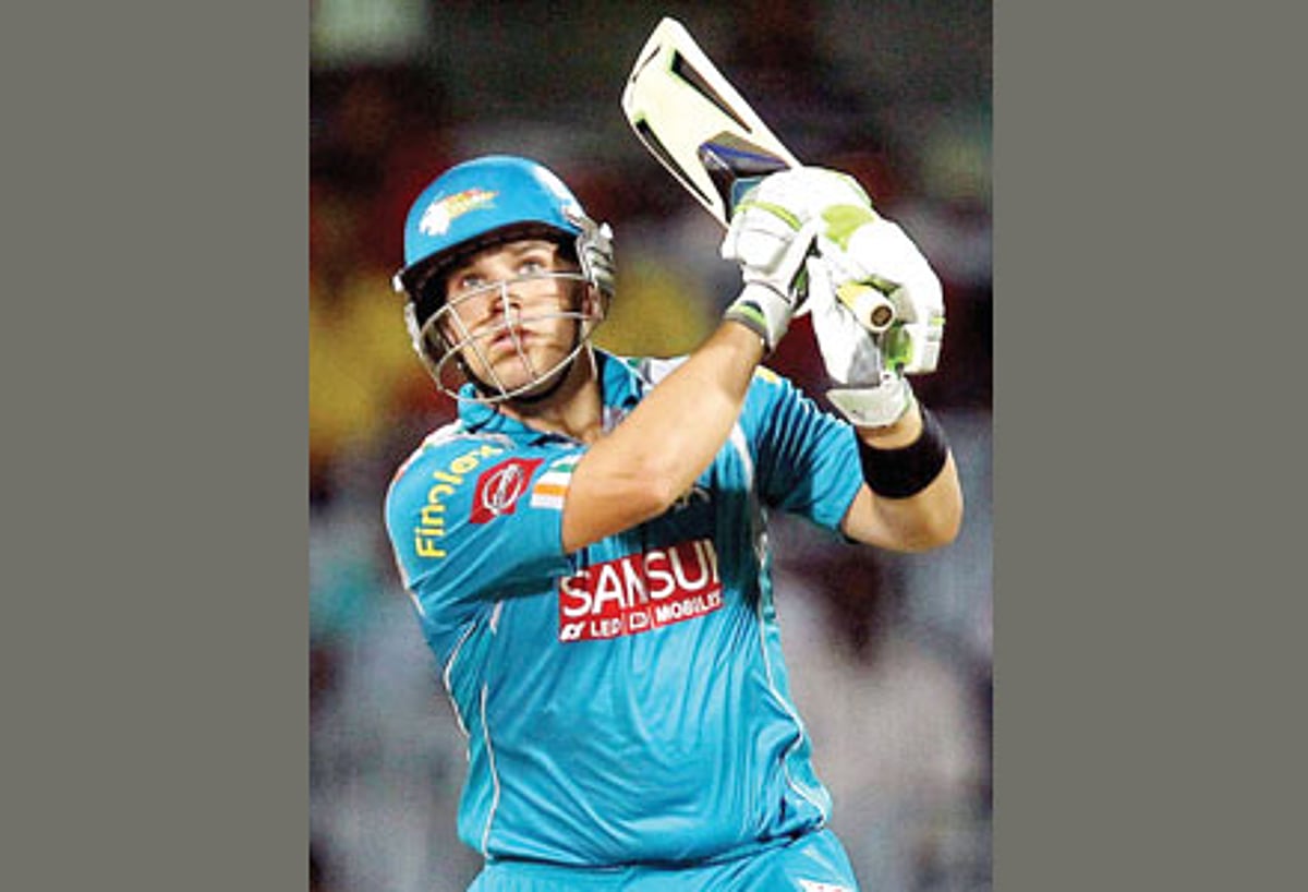 சூப்பர் கிங்ஸூக்கு 160 ரன்கள் இலக்கு