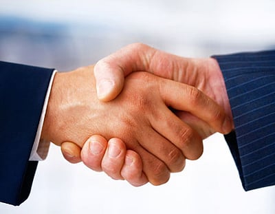 கைக்குலுக்குவதால் ஒருவரைப் பற்றி ஒருவர் தெரிந்துகொள்ளலாமா? 