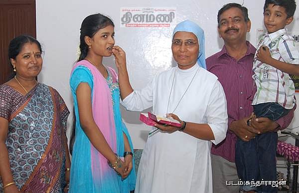 சிதம்பரம் மாணவி வசுமித்ரா மாநில அளவில் மூன்றாமிடம்