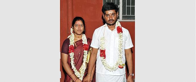 காவல் நிலையத்தில் தஞ்சம் புகுந்த காதல்ஜோடி!